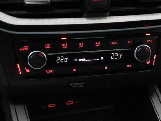 Seat Ibiza 1.0 EcoTSi 4.OH! Edition | Digitaal Dashboard | Stoelverwarming | CarPlay | Parkeersensoren | LED... ActivLease financial lease