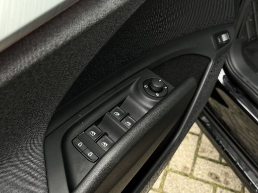 Skoda Enyaq Coupe 85 Business Edition | 19'' Velgen 'Regulus' | Elektrische voorstoel met geheugen | Achteruitrijca... ActivLease financial lease