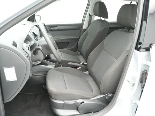 Skoda Fabia 1.0 75pk Active Airco Cruise Bluetooth 218 ActivLease financial lease