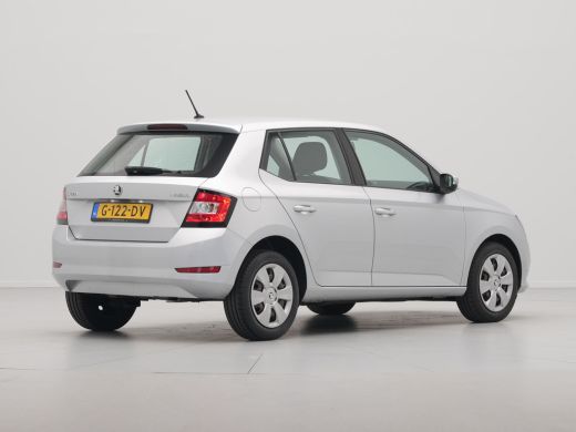 Skoda Fabia 1.0 75pk Active Airco Cruise Bluetooth 218 ActivLease financial lease