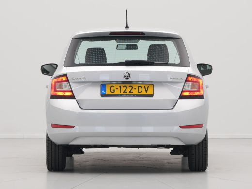 Skoda Fabia 1.0 75pk Active Airco Cruise Bluetooth 218 ActivLease financial lease