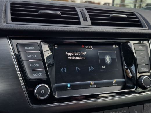 Skoda Fabia Combi 1.0 TSI Business Edition Stoelverwarming | Full map Navigatie | Parkeersensoren | Carplay/a... ActivLease financial lease