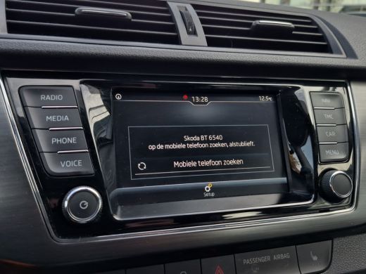 Skoda Fabia Combi 1.0 TSI Business Edition Stoelverwarming | Full map Navigatie | Parkeersensoren | Carplay/a... ActivLease financial lease