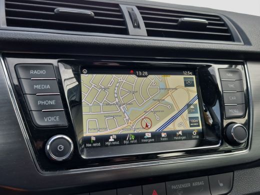 Skoda Fabia Combi 1.0 TSI Business Edition Stoelverwarming | Full map Navigatie | Parkeersensoren | Carplay/a... ActivLease financial lease