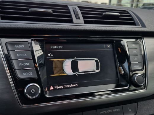 Skoda Fabia Combi 1.0 TSI Business Edition Stoelverwarming | Full map Navigatie | Parkeersensoren | Carplay/a... ActivLease financial lease