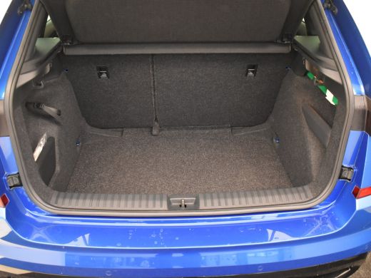 Skoda Kamiq 1.0 TSI Monte Carlo 111pk | Panorama dak | Adaptief cruise control | Navigatie via app connect | ... ActivLease financial lease