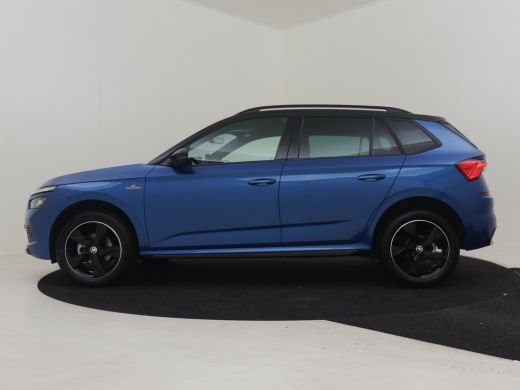Skoda Kamiq 1.0 TSI Monte Carlo 111pk | Panorama dak | Adaptief cruise control | Navigatie via app connect | ... ActivLease financial lease