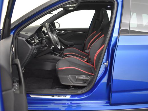 Skoda Kamiq 1.0 TSI Monte Carlo 111pk | Panorama dak | Adaptief cruise control | Navigatie via app connect | ... ActivLease financial lease