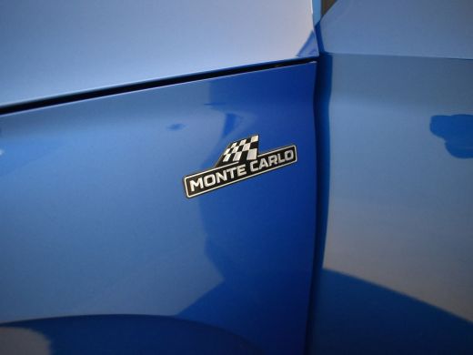 Skoda Kamiq 1.0 TSI Monte Carlo 111pk | Panorama dak | Adaptief cruise control | Navigatie via app connect | ... ActivLease financial lease