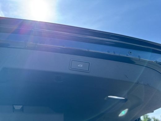 Skoda Kodiaq 1.5 TSI PHEV Sportline Business | 204Pk | 20Inch | Pano Dak | Trekhaak | Matrix LED | LED Strip i... ActivLease financial lease