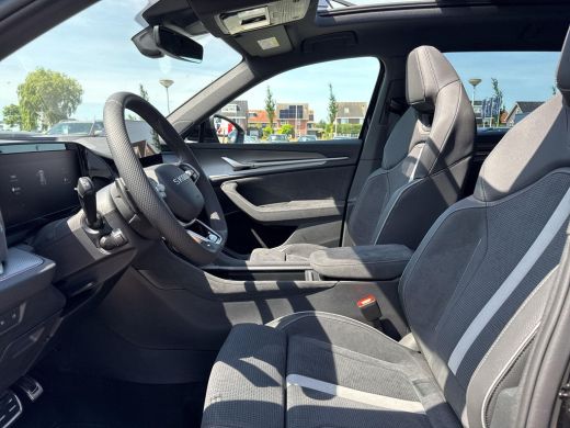 Skoda Kodiaq 1.5 TSI PHEV Sportline Business | 204Pk | 20Inch | Pano Dak | Trekhaak | Matrix LED | LED Strip i... ActivLease financial lease