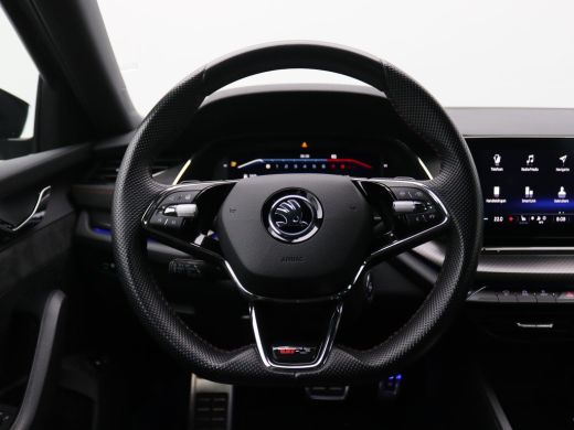 Skoda Octavia Combi 1.4 TSI RS iV PHEV Business 245PK DSG Pano-Schuifdak, 98% SOH, Memorystoel, Head-Up Display... ActivLease financial lease