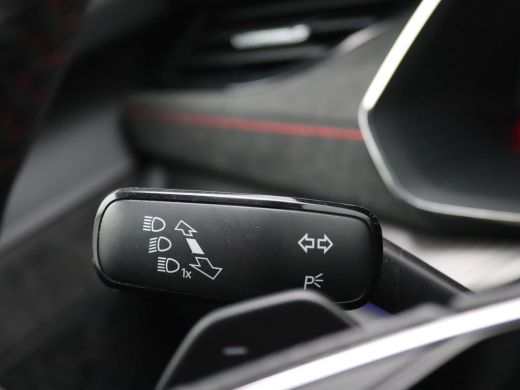 Skoda Octavia Combi 1.4 TSI RS iV PHEV Business 245PK DSG Pano-Schuifdak, 98% SOH, Memorystoel, Head-Up Display... ActivLease financial lease