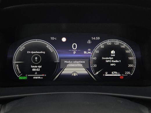 Toyota C-HR 1.8 Hybrid 140 First Edition | Apple CarPlay | Parkeersensoren | Blindspot | Rijklaarprijs incl. ... ActivLease financial lease