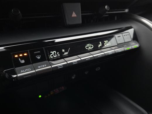 Toyota C-HR 1.8 Hybrid 140 First Edition | Apple CarPlay | Parkeersensoren | Blindspot | Rijklaarprijs incl. ... ActivLease financial lease