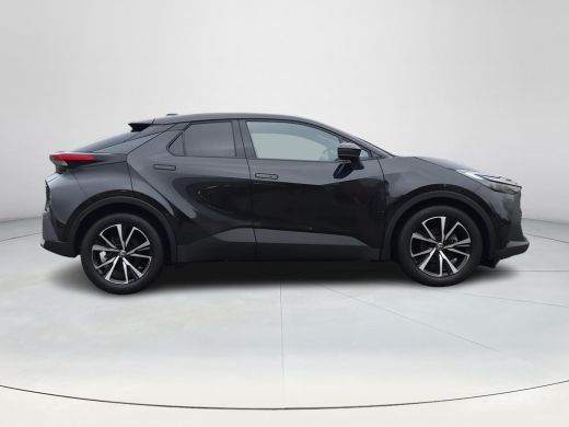 Toyota C-HR 1.8 Hybrid 140 First Edition | Apple CarPlay | Parkeersensoren | Blindspot | Rijklaarprijs incl. ... ActivLease financial lease