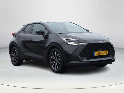 Toyota C-HR 1.8 Hybrid 140 First Edition | Apple CarPlay | Parkeersensoren | Blindspot | Rijklaarprijs incl. ... ActivLease financial lease