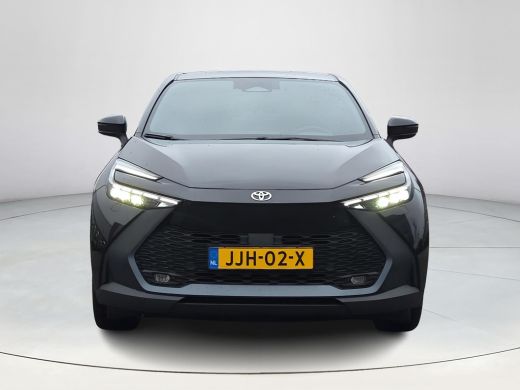 Toyota C-HR 1.8 Hybrid 140 First Edition | Apple CarPlay | Parkeersensoren | Blindspot | Rijklaarprijs incl. ... ActivLease financial lease