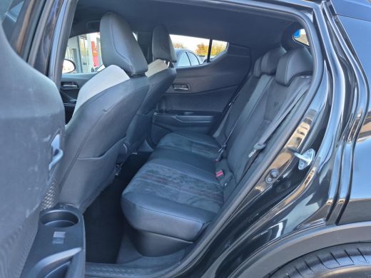 Toyota C-HR 2.0 Hybrid GR-Sport | Apple CarPlay/Android auto | Achteruitrijcamera | Stoelverwarming ActivLease financial lease