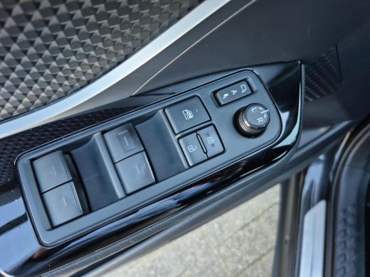 Toyota C-HR 2.0 Hybrid GR-Sport | Apple CarPlay/Android auto | Achteruitrijcamera | Stoelverwarming ActivLease financial lease