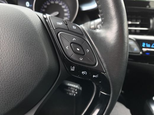 Toyota C-HR 2.0 Hybrid Style | Apple CarPlay / Android Auto | Navigatie | Rijklaarprijs incl. garantie | ActivLease financial lease