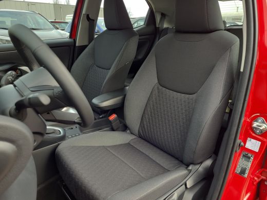 Toyota Yaris 1.5 Hybrid Dynamic Automaat | Apple CarPlay / Android Auto | LM Velgen | Rijklaarprijs incl. gara... ActivLease financial lease