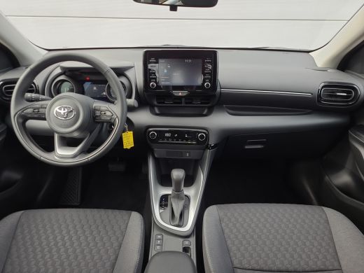 Toyota Yaris 1.5 Hybrid Dynamic Automaat | Apple CarPlay / Android Auto | LM Velgen | Rijklaarprijs incl. gara... ActivLease financial lease