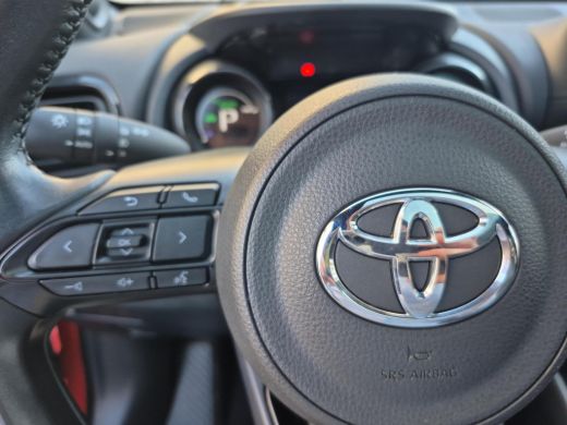 Toyota Yaris 1.5 Hybrid Executive | Apple CarPlay/Android auto | Achteruitrijcamera | Panoramadak ActivLease financial lease