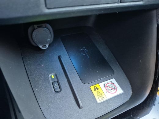 Toyota Yaris 1.5 Hybrid Executive | Apple CarPlay/Android auto | Achteruitrijcamera | Panoramadak ActivLease financial lease