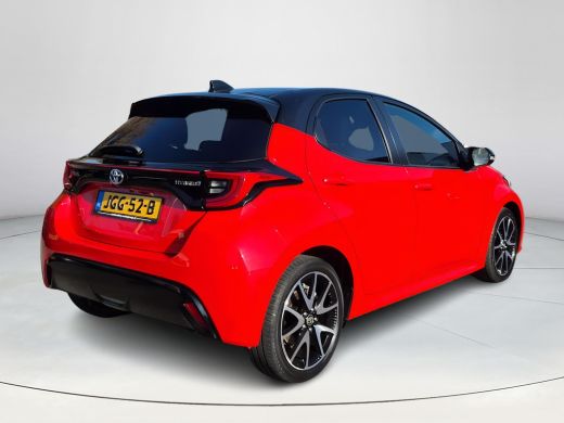 Toyota Yaris 1.5 Hybrid Executive | Apple CarPlay/Android auto | Achteruitrijcamera | Panoramadak ActivLease financial lease