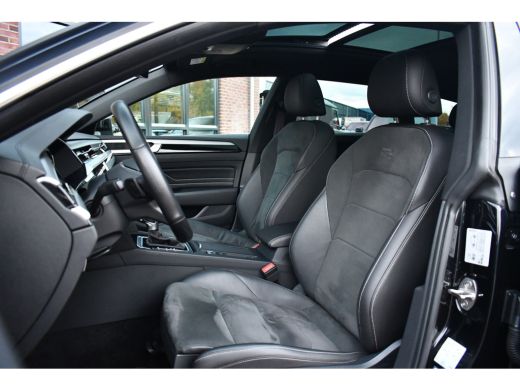 Volkswagen Arteon 1.4 TSI eHybrid R-Line Pano Trekh ACC Massage DCC Standk 19inch ActivLease financial lease