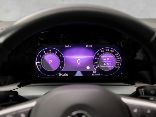 Volkswagen Golf 1.0 TSI Sport Automaat (SCHUIFDAK, APPLE CARPLAY, STUUR/STOELVERWARMING, DYNAMISCHE KNIPPERLICHTE... ActivLease financial lease