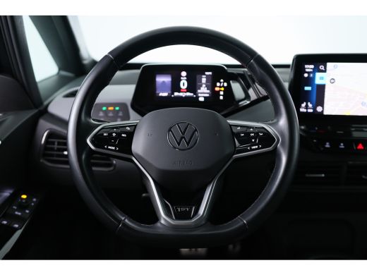 Volkswagen ID.3 First Plus 58 kWh | LED | Cruise Adaptive | Trekhaak | Navi | Stoelverwarming | Clima | Camera | ... ActivLease financial lease