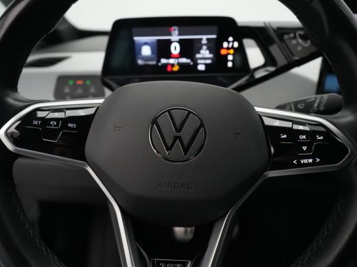 Volkswagen ID.3 First Plus 58 kWh Navigatie Camera Acc Stoelverwarming ARGON ActivLease financial lease