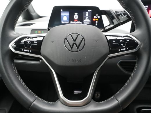 Volkswagen ID.3 Pro Edition 58 kWh 204pk Navigatie Camera Stoelverwarming Acc 327 ActivLease financial lease