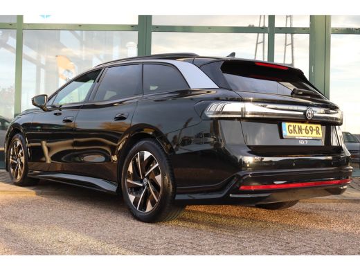 Volkswagen ID.7 286PK Pro Business 77 kWh | Airco (automatisch) | Keyless entry | Trekhaak elektrisch uitklapbaar ActivLease financial lease