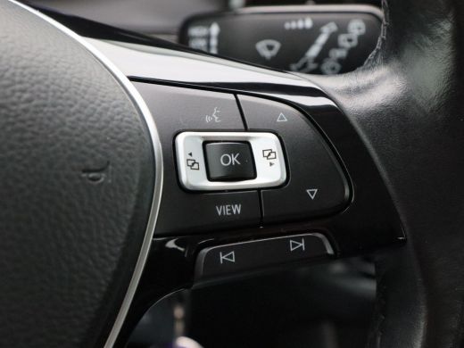 Volkswagen Polo 1.0 TSi Comfortline | Adaptive Cruise | Navigatiesysteem | CarPlay | Lederen Stuurwiel | LED | 99... ActivLease financial lease