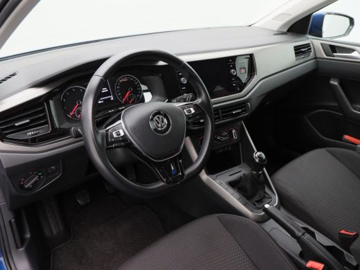 Volkswagen Polo 1.0 TSi Comfortline | Adaptive Cruise | Navigatiesysteem | CarPlay | Lederen Stuurwiel | LED | 99... ActivLease financial lease