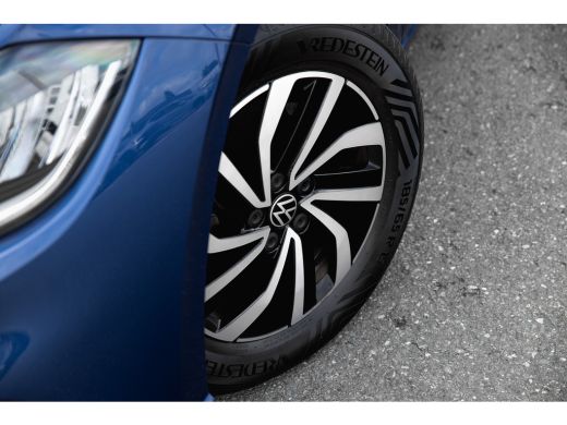 Volkswagen Polo 1.0 TSI Life 96pk | Airco | Parkeersensoren v+a | Adaptief cruise control | Navigatie via app con... ActivLease financial lease