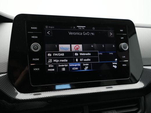 Volkswagen T-Cross 1.0 TSI 115pk DSG Life Edition Navigatie Camera Stoelverwarming Acc 241 ActivLease financial lease