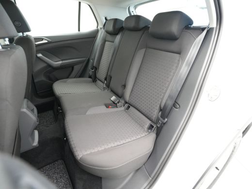 Volkswagen T-Cross 1.0 TSI 95pk Life Navi via app Pdc Acc Clima ARGON ActivLease financial lease