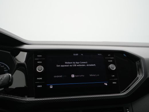 Volkswagen T-Cross 1.0 TSI 95pk Life Navi via app Pdc Acc Clima ARGON ActivLease financial lease