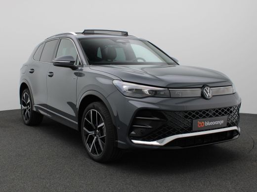 Volkswagen Tiguan 1.5 eHybrid R-Line Edition 272PK DSG Pano-Schuifdak, Trekhaak, Lederen Bekleding, 360gr. camera, ... ActivLease financial lease