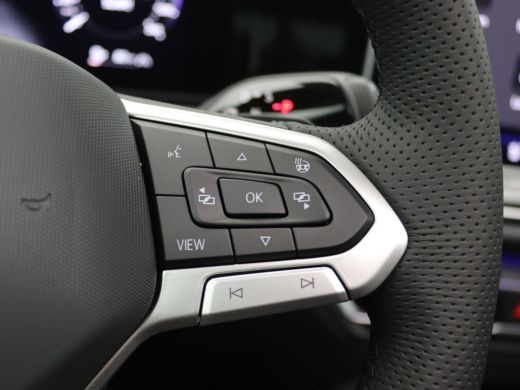 Volkswagen Tiguan 1.5 eHybrid R-Line Edition 272PK DSG Pano-Schuifdak, Trekhaak, Lederen Bekleding, 360gr. camera, ... ActivLease financial lease