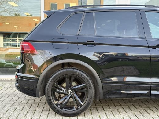 Volkswagen Tiguan 1.5 TSI R-Line Elektr. Trekhaak, App Carplay ActivLease financial lease