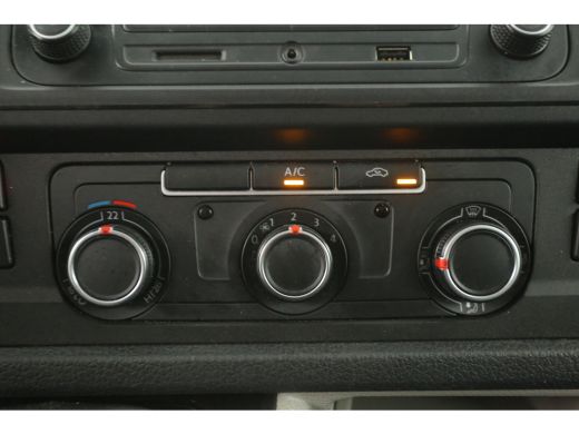 Volkswagen Transporter 2.0 TDI 140PK L1H1 | Koelwagen 0&deg; | Nachtkoeling | 3-Zits | Airco | Parkeersens. ActivLease financial lease