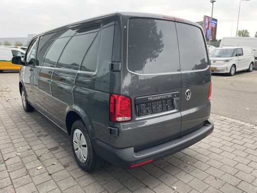 Volkswagen Transporter 2.0 TDI 150 pk L2H1 28 | App connect | PDC | Cruise | Handgeschakeld ActivLease financial lease
