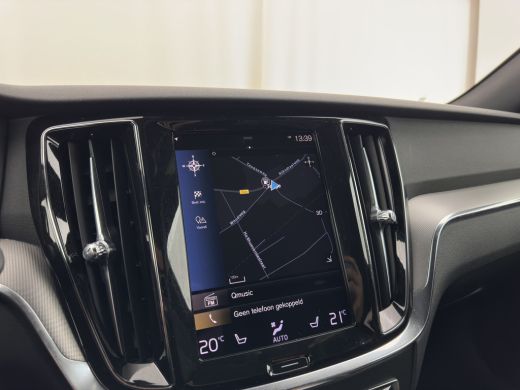 Volvo  V60 2.0 B3 R-Design (INCL.BTW) *LEATHER-FABRIC | FULL-LED | MEMORY-PACK | HEATED-SPORTSEATS | LANE-AS... ActivLease financial lease