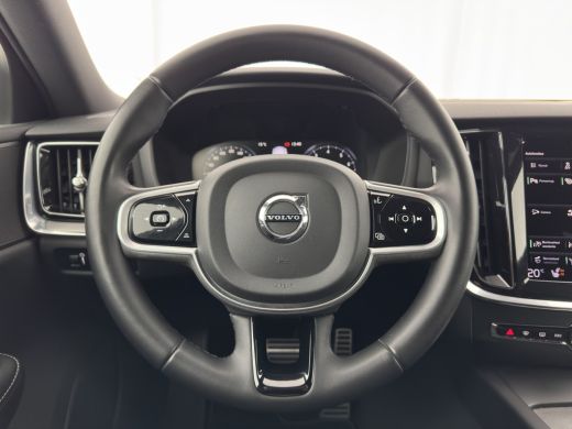 Volvo  V60 2.0 B3 R-Design (INCL.BTW) *LEATHER-FABRIC | FULL-LED | MEMORY-PACK | HEATED-SPORTSEATS | LANE-AS... ActivLease financial lease