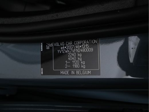 Volvo  V60 2.0 B3 R-Design (INCL-BTW) *LEATHER-FABRIC | DIGI-COCKPIT | FULL-LED | MEMORY-PACK | HEATED-SPORT... ActivLease financial lease